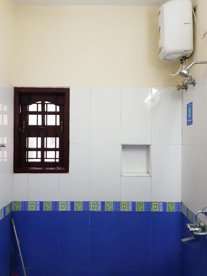 Zostel Chennai Hostel Exterior photo